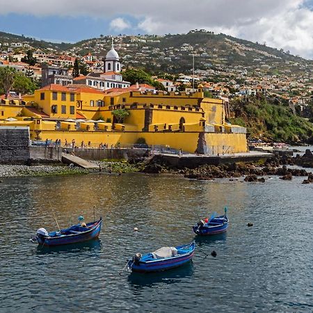 Elias Garcia II By An Island Apart Funchal  Luaran gambar
